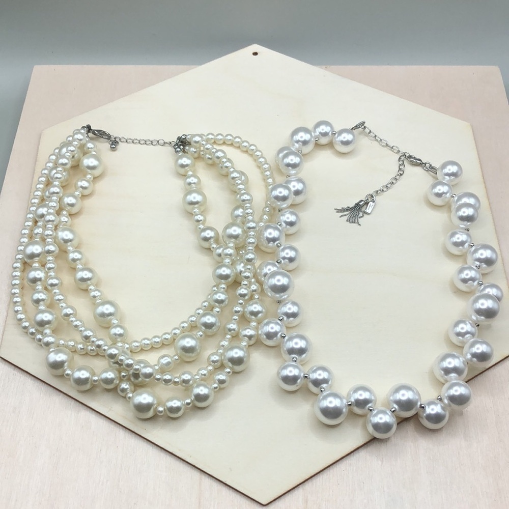 Curated bundle 2 chunky faux pearl beads statement style necklaces.